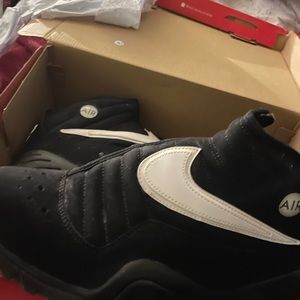 Dennis Rodman nike n destruct worn 2 times still fresh classic sneakers